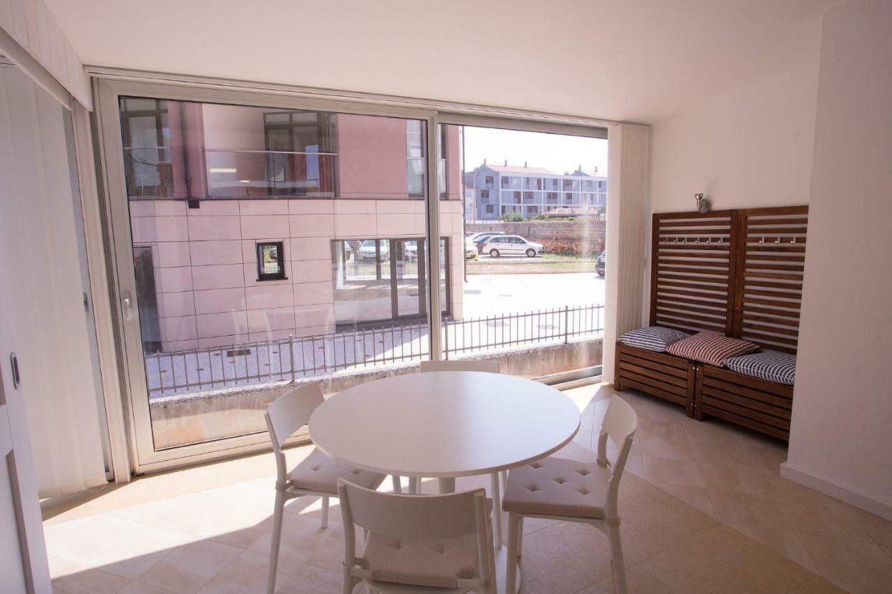 Downtown Beach Apartments Umag Exteriér fotografie