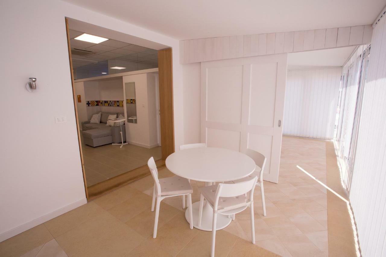 Downtown Beach Apartments Umag Exteriér fotografie